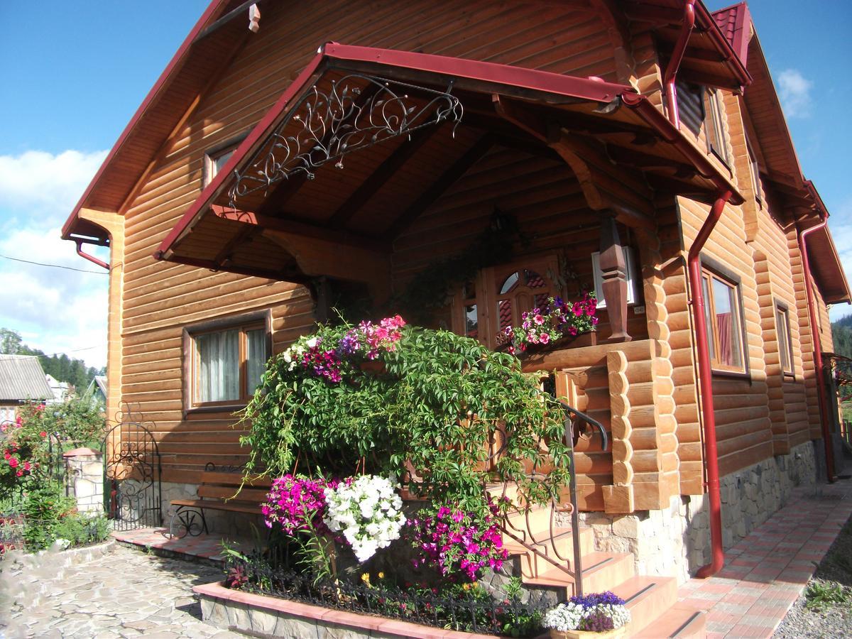 Karpatskyi Gomin Hotel Vorokhta Eksteriør billede